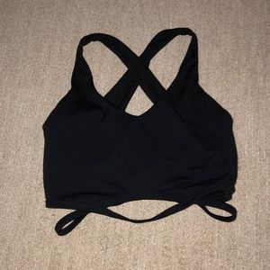 Fabletics crop top/ sports bra